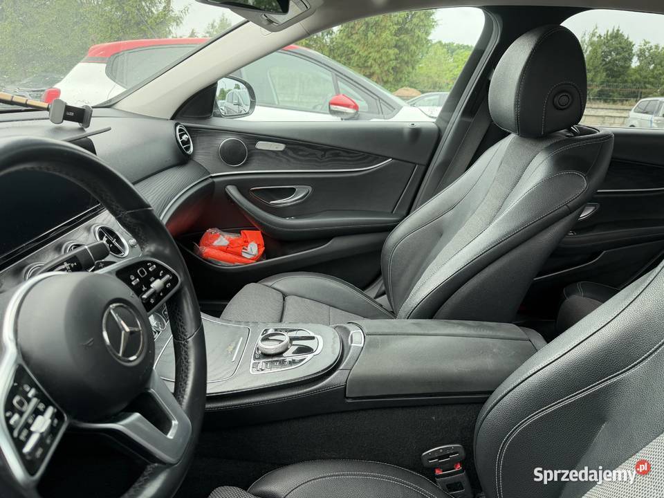 MERCEDESBENZ E200d Avantgarde 2019r 420 Sedan / Limuzyna opolskie Prudnik