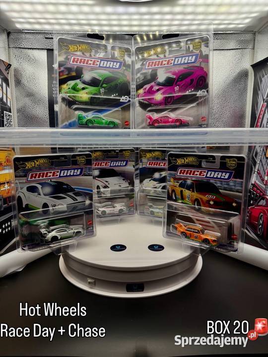 Hot Wheels Race Day Set Chase Roxy BOX 20