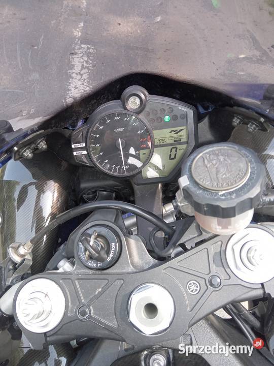 Yamaha r1 rn22 2009r Oryginał Polski salon Piotrków Trybunalski sprzedam