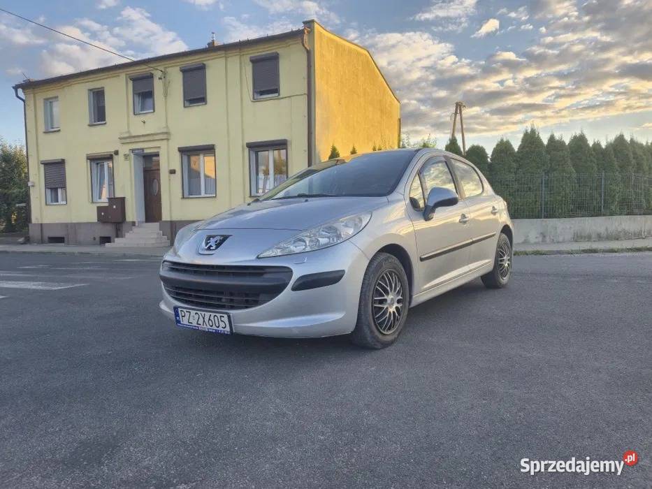 Peugeot 207 14 vti 95 koni 2008r 190 przebiegu 1400cm3 Poznań