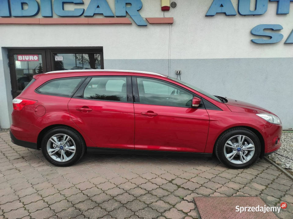 Ford Focus czerwony metalik 89przebiegu 125 Racibórz