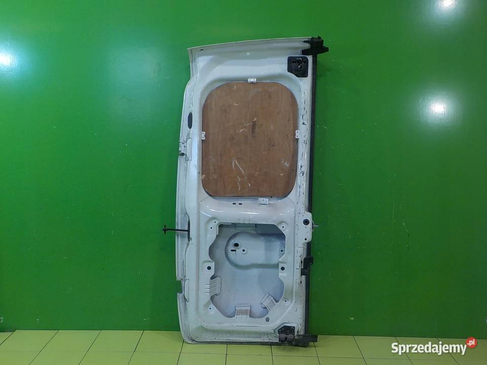 OPEL COMBO D 13 CDTI 16r L1H1 drzwi prawe tyl Suków