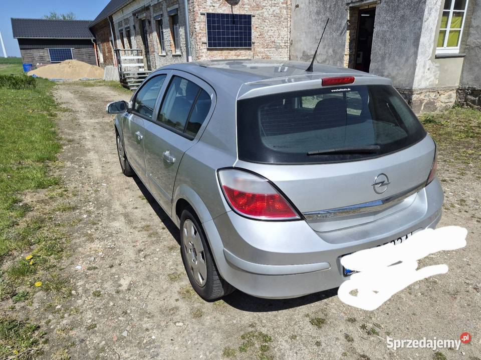 Opel Astra 2005 14 benzyna CD Drzeńsko