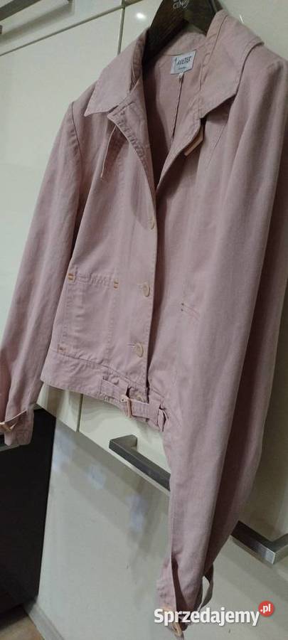 Bluzka w kolorze pudrowy róż sprzedam