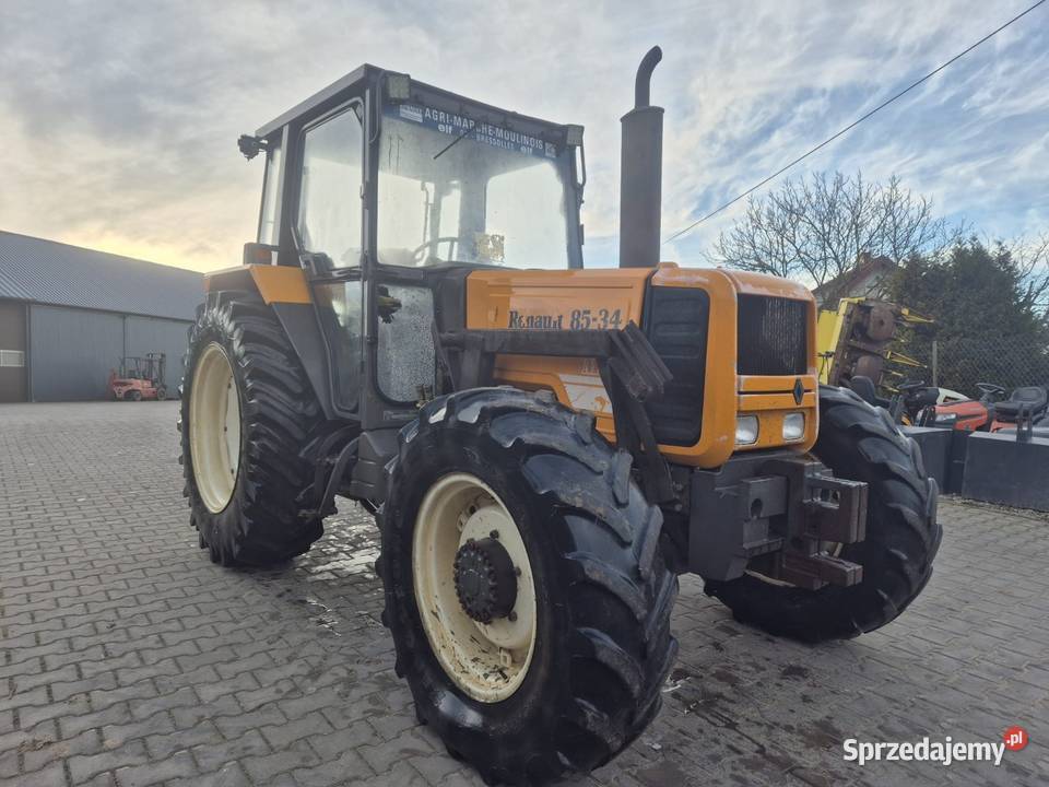 Ciągnik Renault Kolno