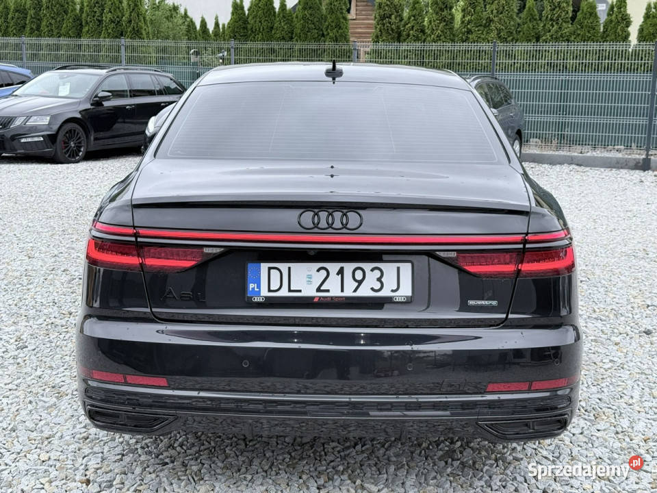 Audi A8 Long Black D5 55 30 V6 24V TFSI 340 łopatki zmiany biegów