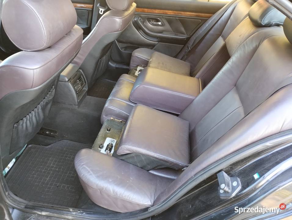 Sprzedam BMW E39 25 tds Oblęgór