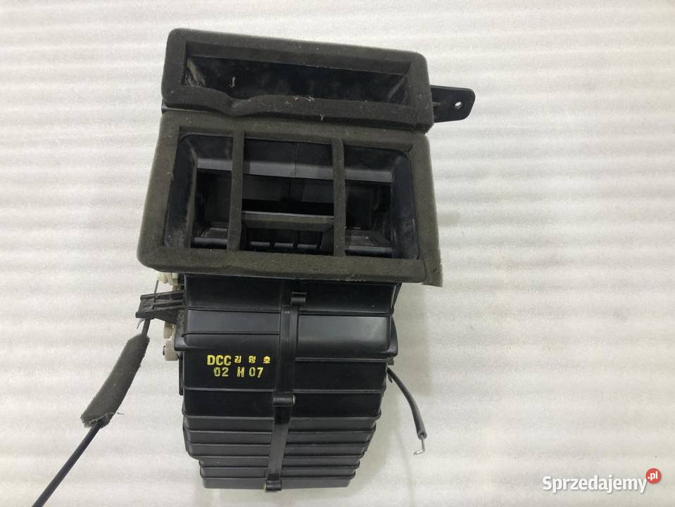 NAGRZEWNICA KOMPLETNA KIA RIO I 97100FD300 EU osobowe