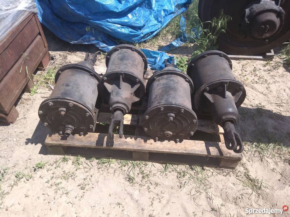 Sprzedam cylindry hamulcowe do lokomotywy TEM2 Koło