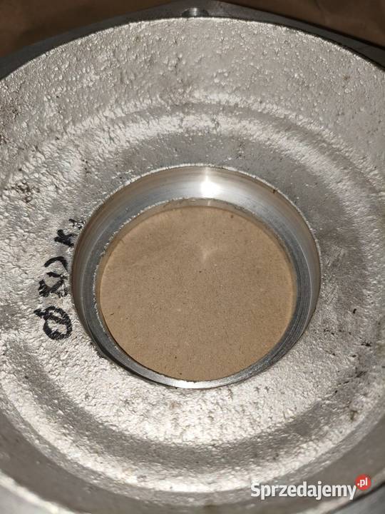 Pokrywa środkowa dyferencjału z napędem na koło Leszno