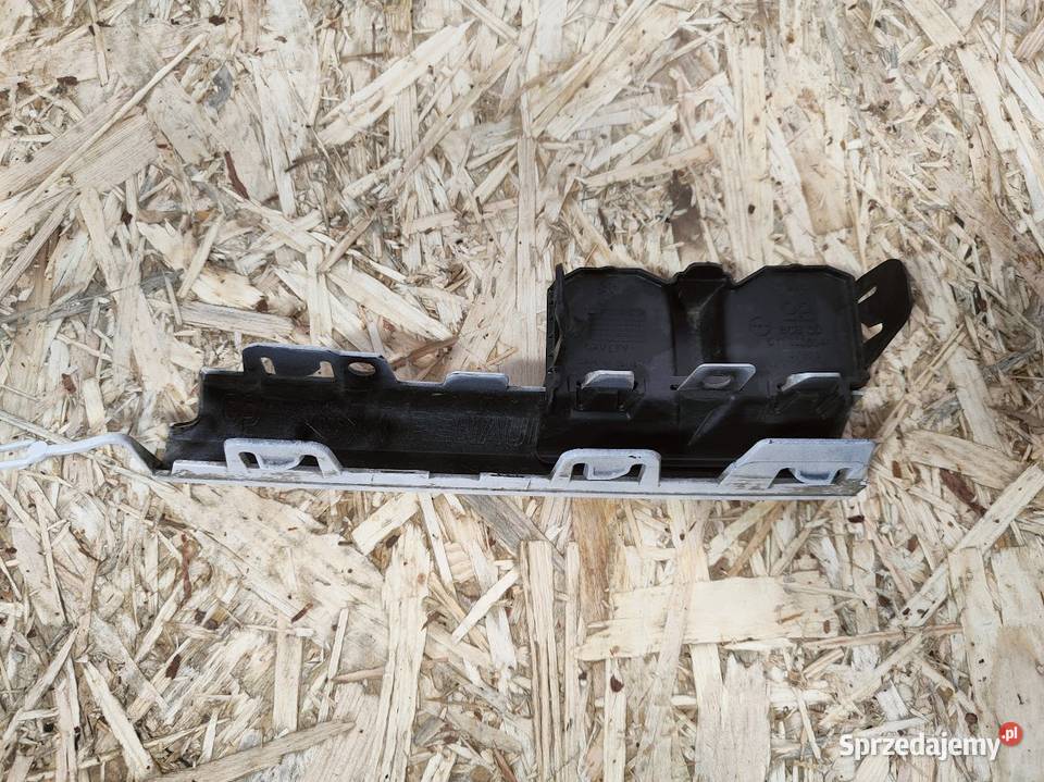 Zaślepka Haka Zderzak Przód Renault Megane ETech Pleszew