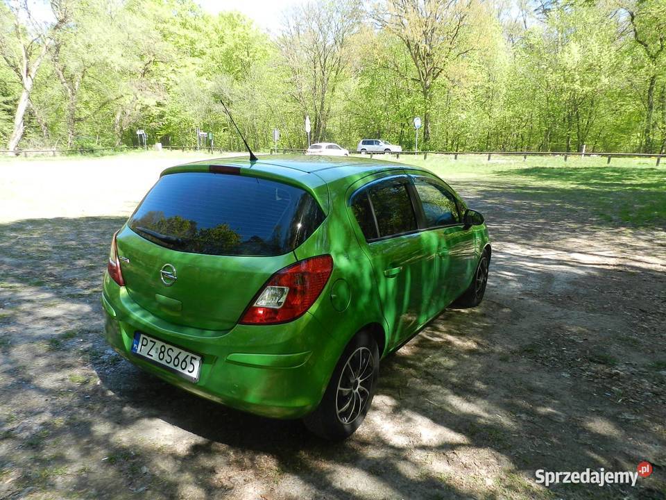 Opel Corsa D benzyna 14 100 5drzwi klima Livt 1398cm3 Puszczykowo