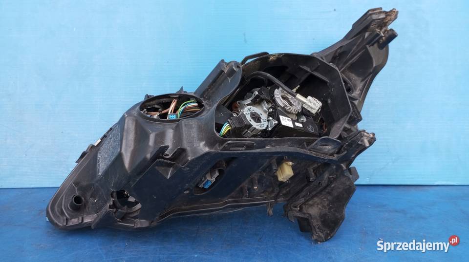 LAMPA PRAWY PRZÓD EUROPA XENON BMW 5 E60 E61 osobowe Nowy Tomyśl