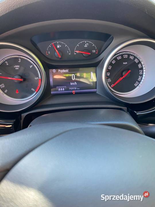 Opel Astra K 2017r Kleszczów