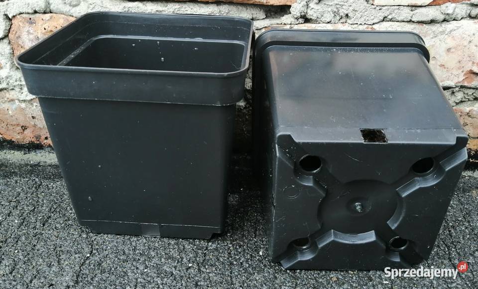 Doniczki produkcyjne P16 16x16x16 kwadratowe 3 L Siewierz