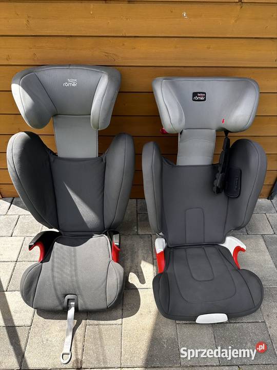 2 x foteliki britax romer