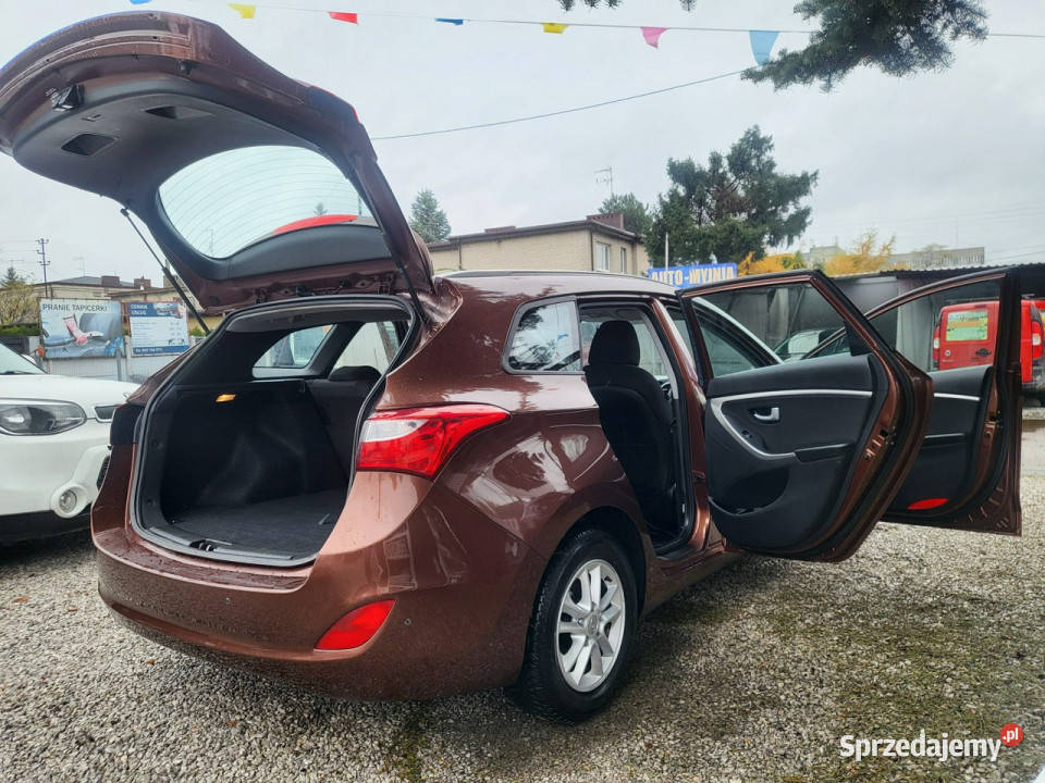 Hyundai i30 14 Diesel 90 100 Przebieg Z Niemiec aluminiowe felgi i30