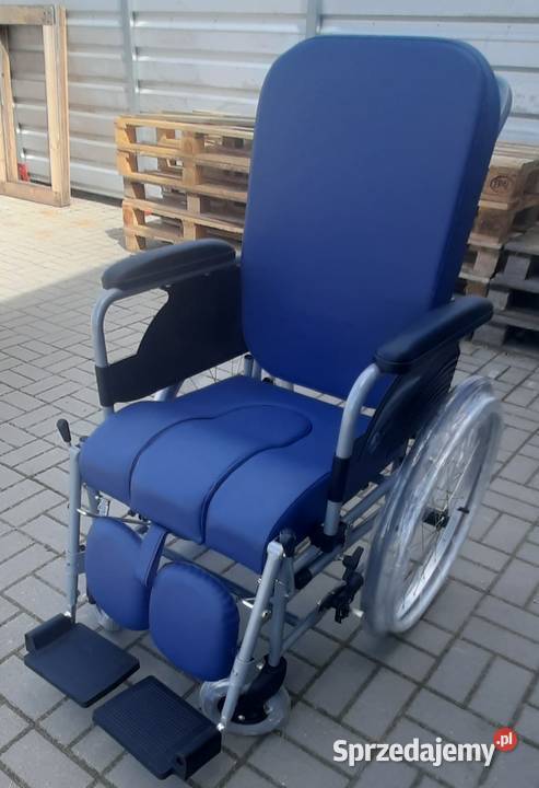 Wózek specjalny z dodatkową funkcją toalety Syców