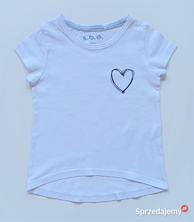 Śnieżnobiały tshirt z mieniącym serduszkiem 5 10 sprzedam