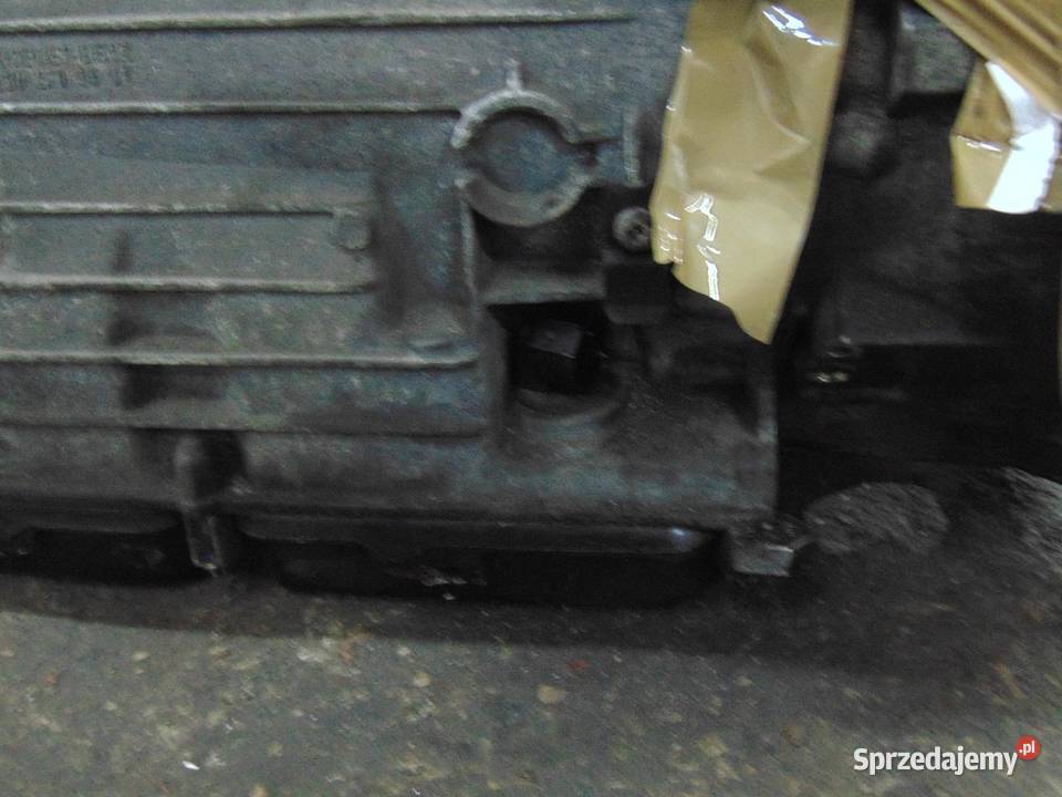 SKRZYNIA BIEGÓW AUTOMAT W219 30 CDI 2112703302 osobowe