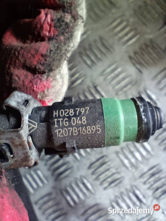 H028797 Listwa wtryskowa wtryski Renault Laguna Wtryskiwacze Niwka sprzedam