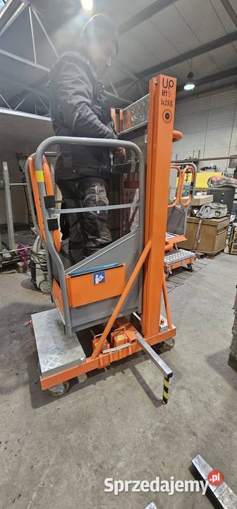 PODNOŚNIK SŁUPKOWY Godlewo Wielkie