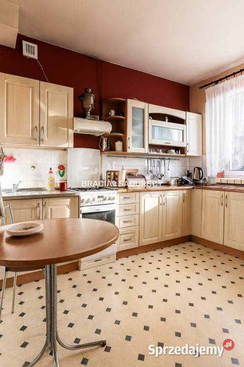 Dom bliźniak 906m2 Kraków Liczba pokoi 3 sprzedam