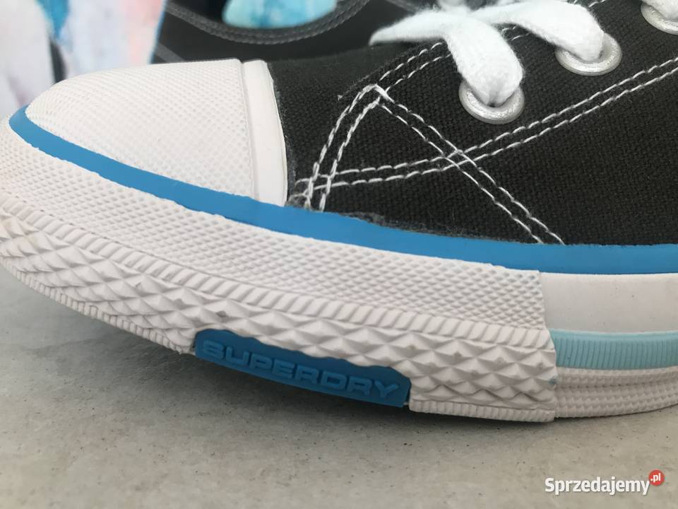 Wytrzymałe i Stylowe Trampki SUPERDRY 41 44 Sportowe Łódź