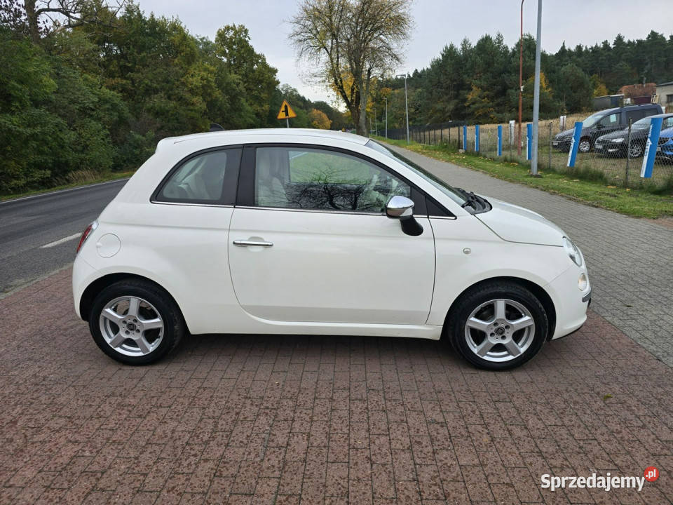 Fiat 500 Fiat 500 12 benzyna 2014 w ładnym Cielcza