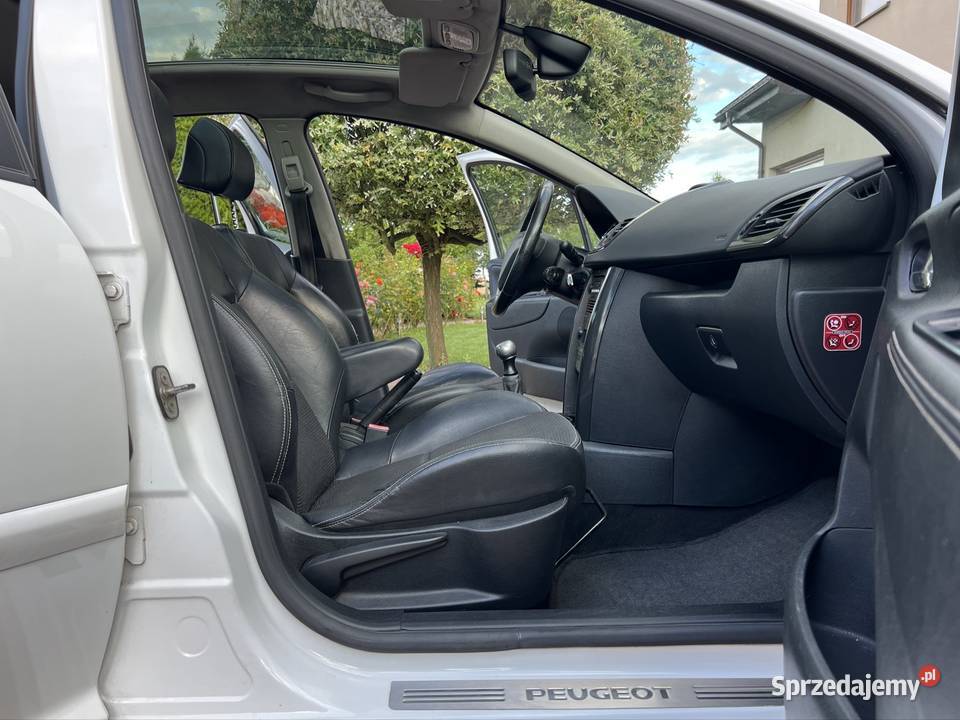 Peugeot 207 16 HDI 110 Panorama Pół Skóry radio