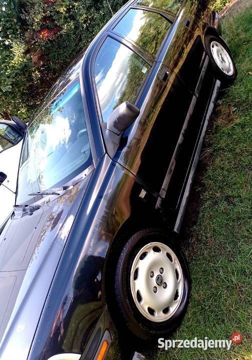 Volvo V40 19TD sprawny do jazdy opłaty aktualne Mława