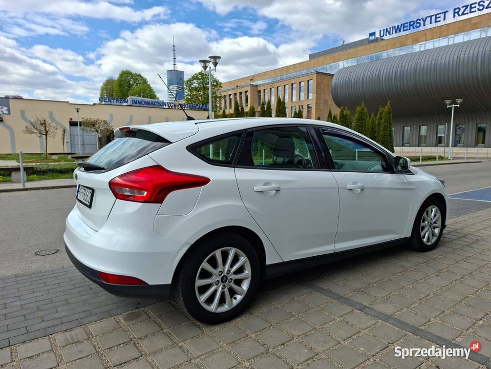 Ford Focus mk3 lift 16 tivct 105 Manual Zarejestrowany w Polsce Rzeszów