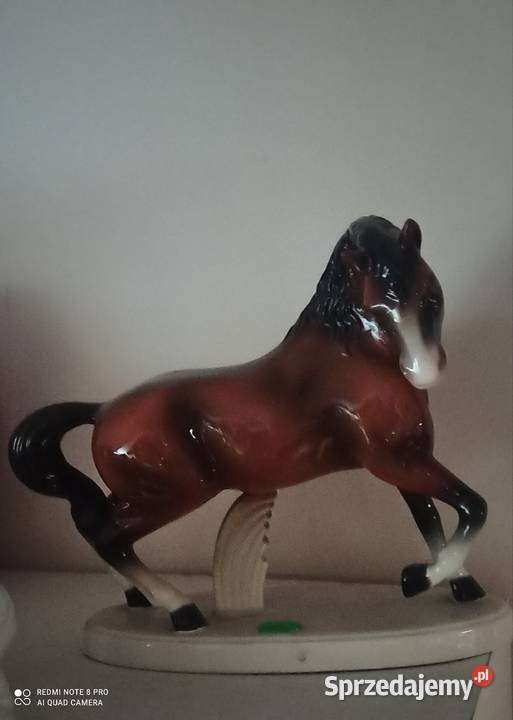 Piękny Koń Figurka Porcelana Made in Portugalia Gdańsk