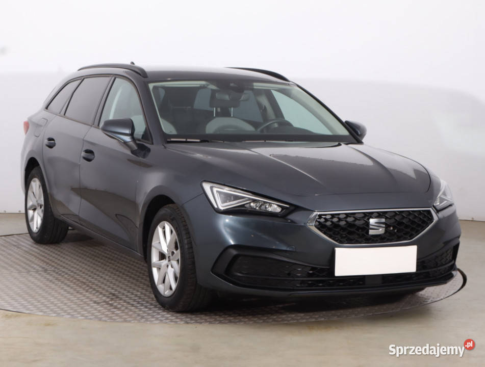 Seat Leon 15 TSI nieuszkodzony Piaseczno sprzedam