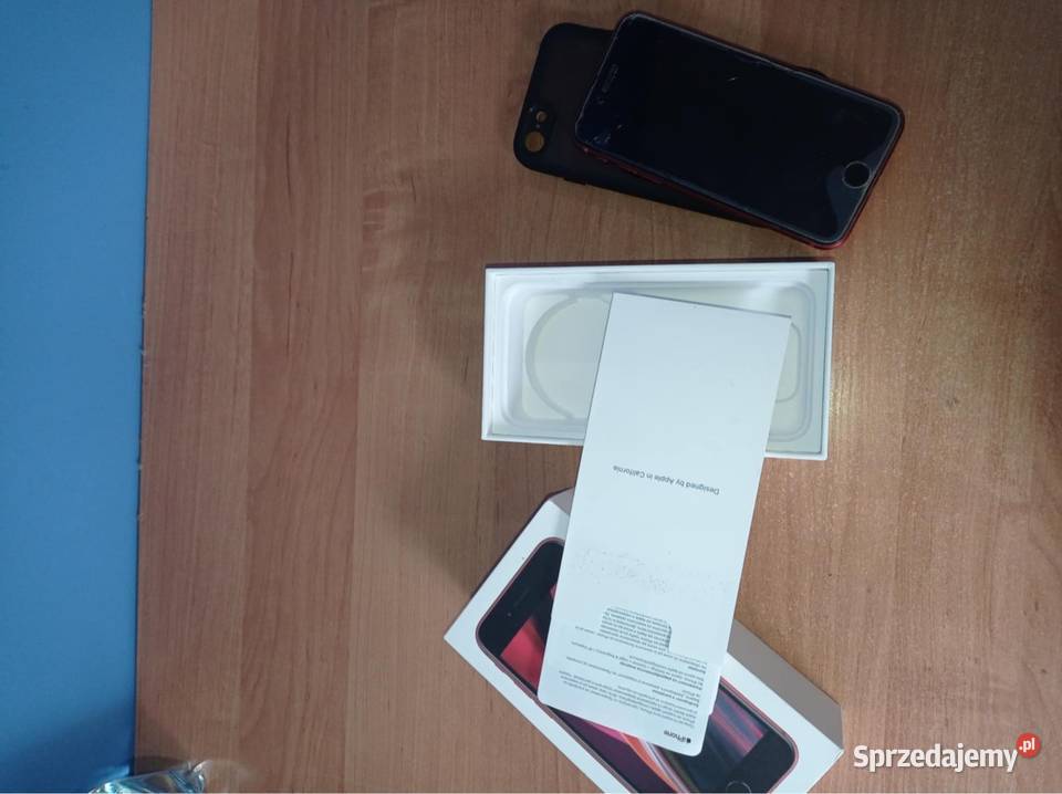 Mam na sprzedaż iPhone SE z etui i nowym lubelskie