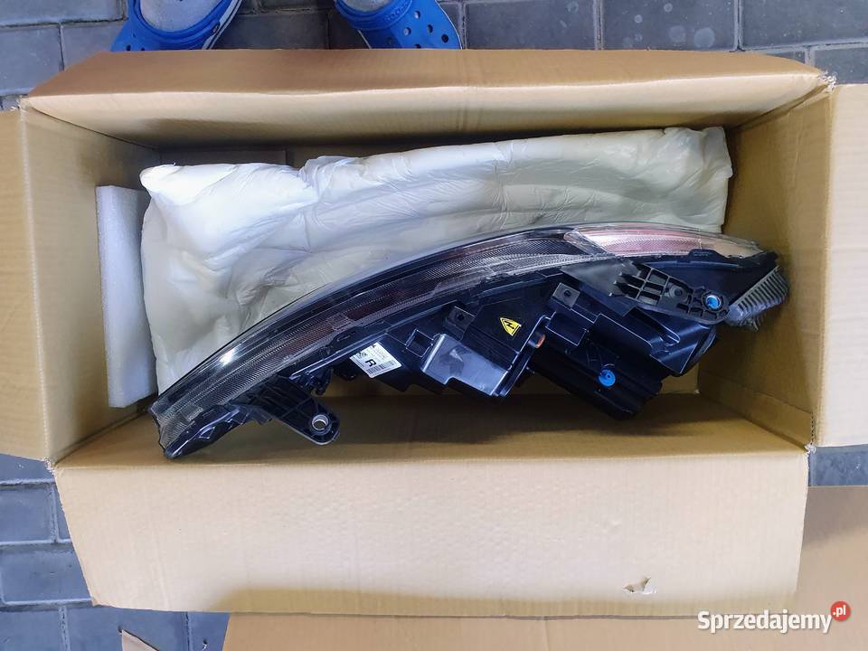 Lampy xenon CHRYSLER Pacifica 2019 mazowieckie Warszawa