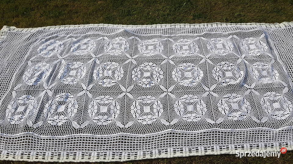 Duży obrus robiony na szydełku Myszków