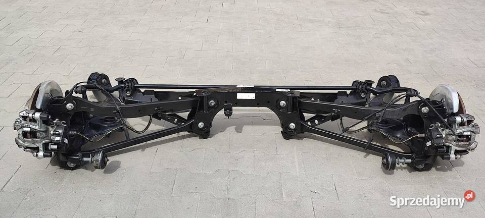 BMW F44 218I BELKA ZAWIESZENIE TYŁ 6851560 osobowe sprzedam