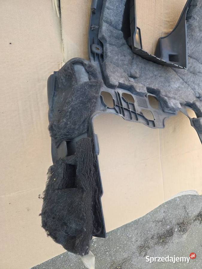 Osłona kolumny kierowniczej Audi A4 B8 Rybno