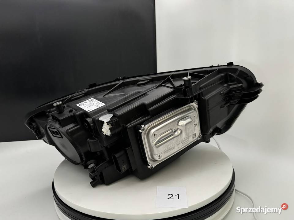 LAMPA LEWA PRZÓD MERCEDES CLA W118 KOMPLETNA Bydgoszcz