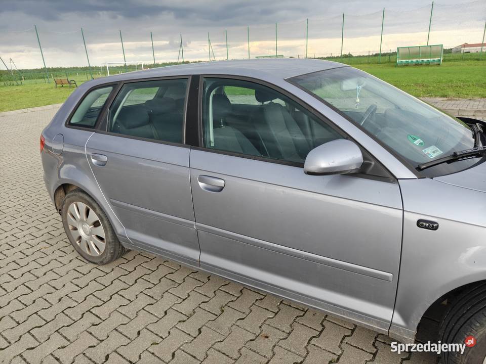 Audi A3 8P Sportback 16 FSI 115 5 drzwi 6 biegów sprzedam