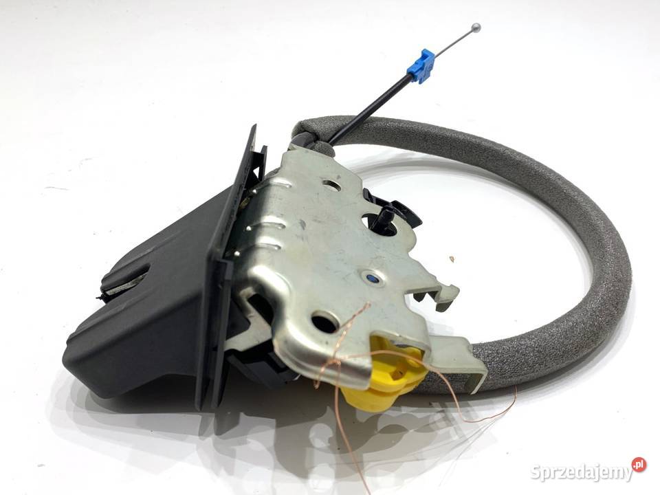 ZAMEK KLAPY TYŁ AUDI Q3 II SUV 81A827506 sprzedam