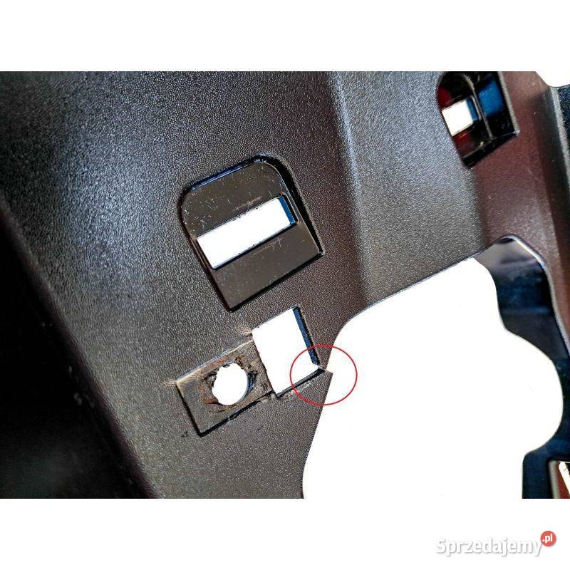Lewy tylny panel CanAm Maverick BRP 70501335 Nowy Sącz