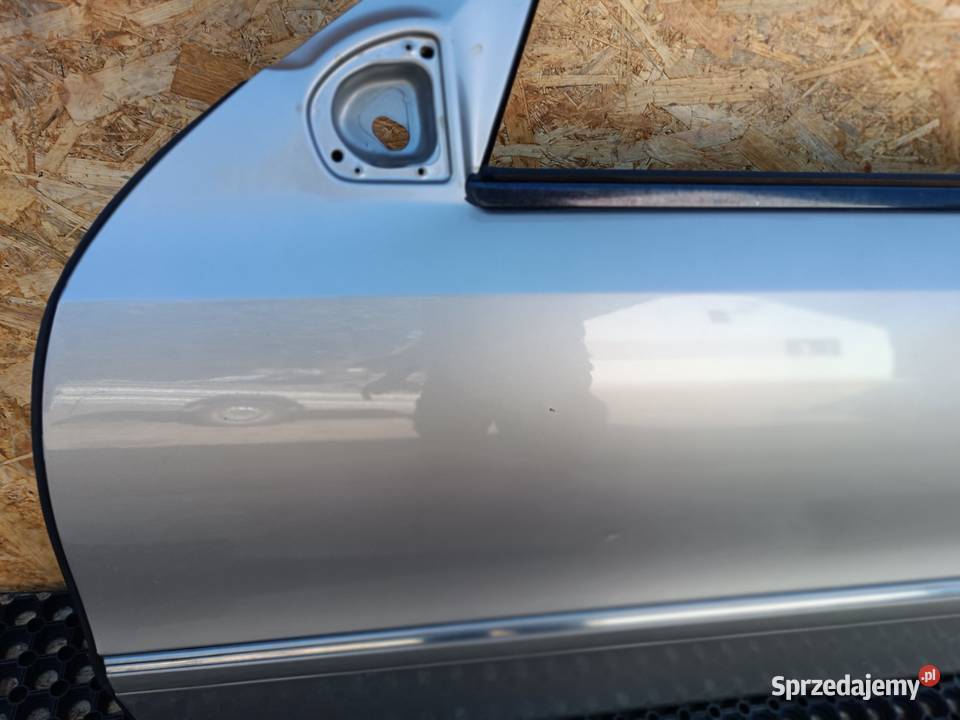 MERCEDES W211 723 DRZWI PRZÓD LEWY LEWE Słowikowo