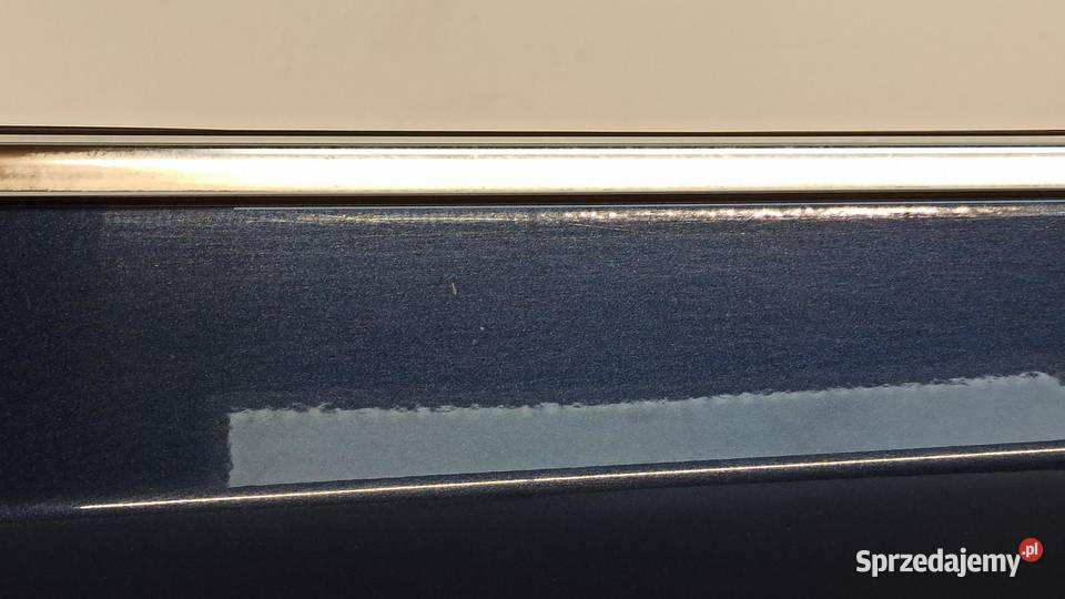 VOLVO V40 II DRZWI PRAWY PRZÓD 498 osobowe