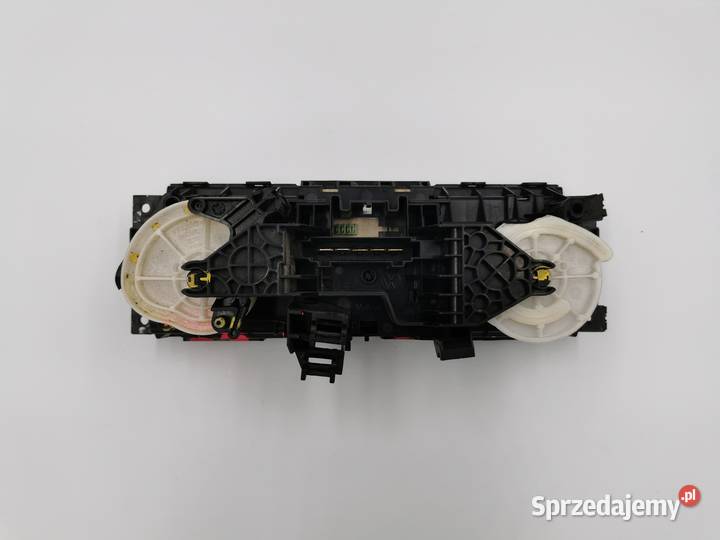 Panel Klimatyzacji Nawiewu VW Transporter T5 Wyszków