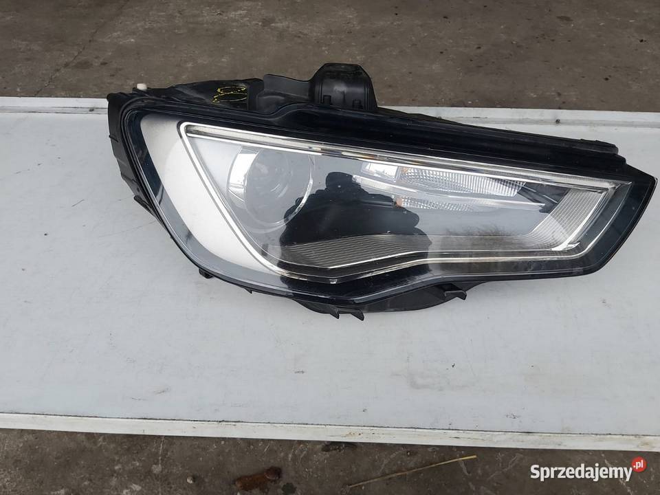 AUDI A3 2014 LAMPA PRAWA PRZÓD XENON 8V0941006C sprzedam