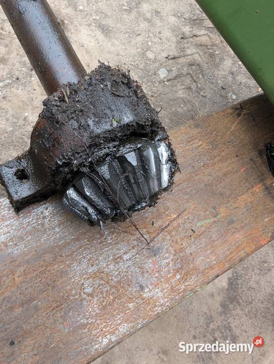 Części do przetrzasarek Krone Kuhn Claas Deutz Stężyca