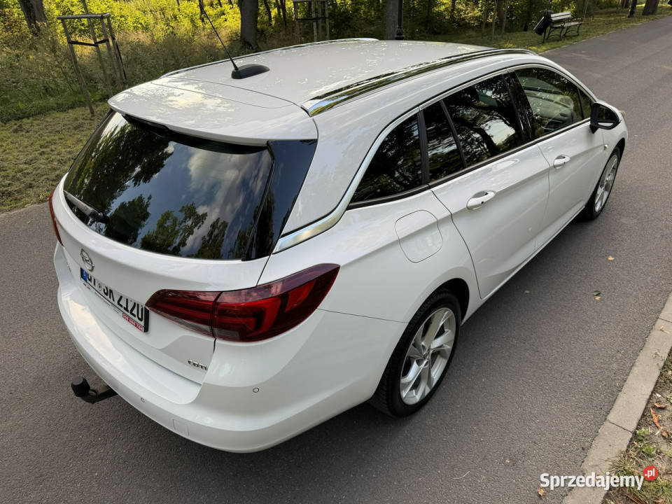 Opel Astra Cosmo Sport Tourer 16 CDTI 136 2016r autoalarm Józefkowo