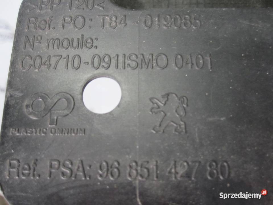 PEUGEOT 3008 I 11r wzmocnienie górne zderzaka osobowe